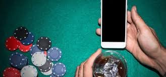 luckg Esports Mobile Legends Live Betting MMK ဖြင့် ကစားနေသောမြင်ကွင်း